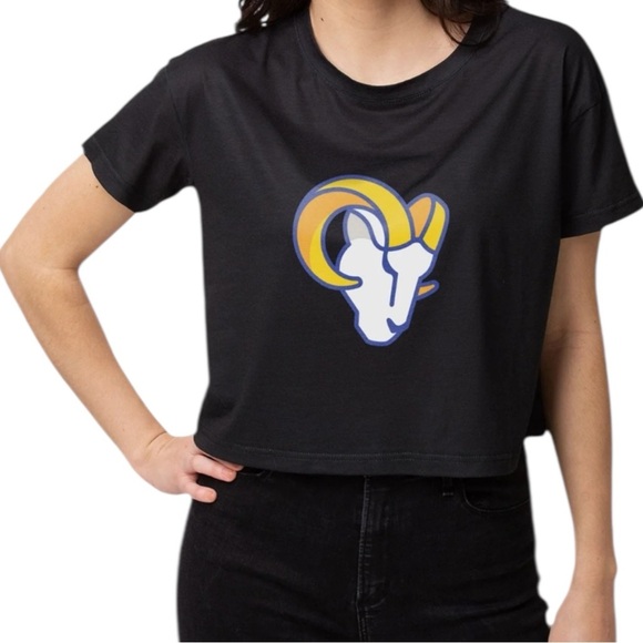 NWTS LOS ANGELES RAMS WOMENS BLACK BIG LOGO CROPPED TOP SZ 2XL - Picture 1 of 8